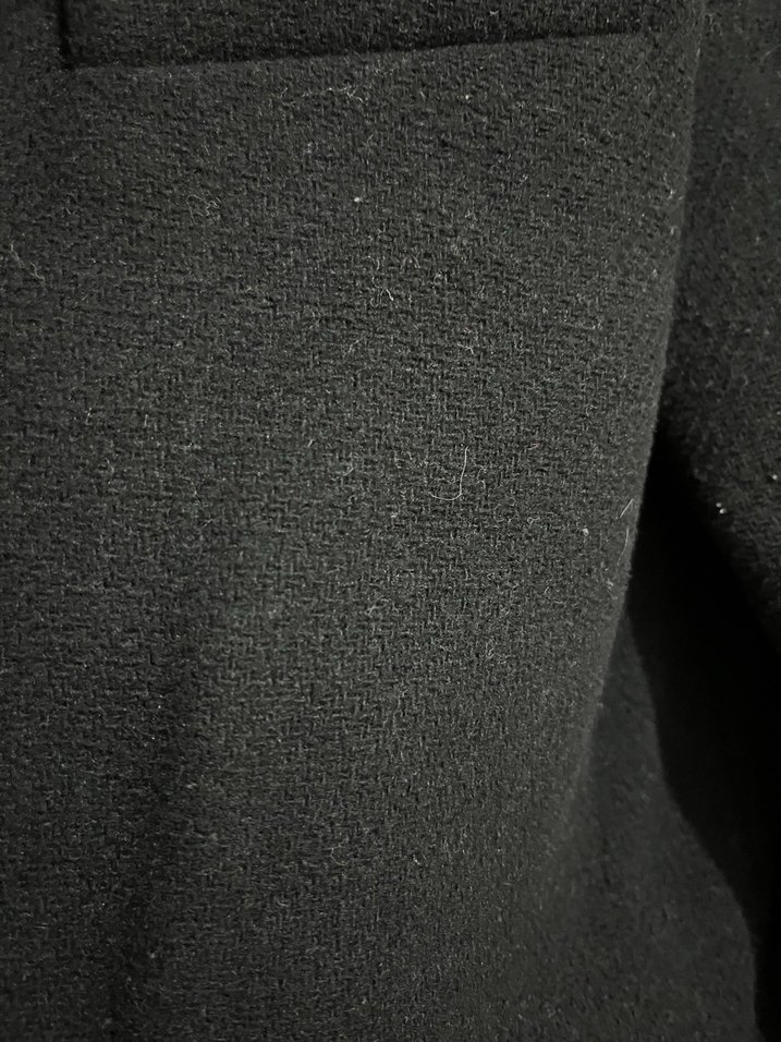 Siyah Düğmeli Uzun Kaban - Görsel 2