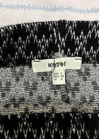 Desenli Siyah diz üstü  Etek - Görsel 4