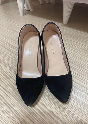 Siyah Stiletto Topuklu Kadın Ayakkabı