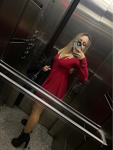 Diğer Kırmızı volanlı şortlu elbise