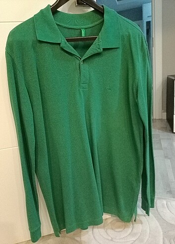Benetton tshirt