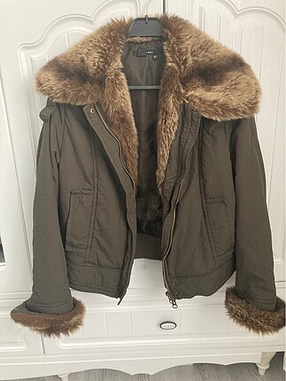 Zara mont