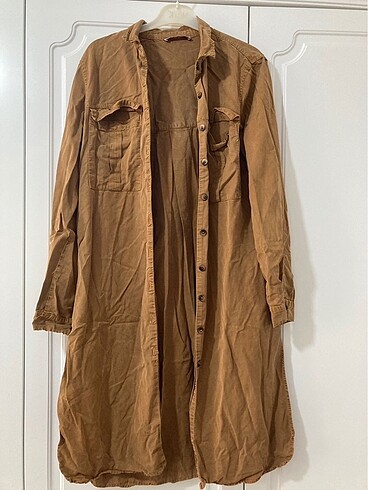 Pull Bear uzun gömlek