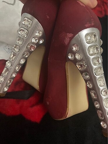 Topuklu ayakkabı - Görsel 4