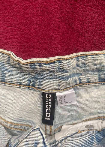 Düğmeli Mini Tie-Dye Kadın Kot Şort - Görsel 3