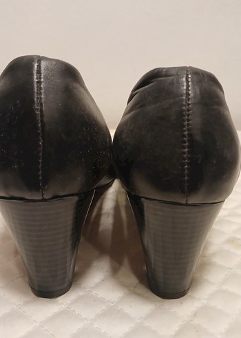 Siyah KalınTopuklu İçi dışı Gerçek Deri Kadın Klasik Ayakkabı - Görsel 4