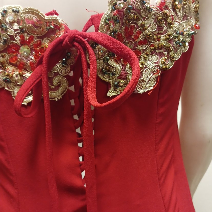 Kırmızı İşlemeli Boncuklu Uzun ABİYE - Görsel 5