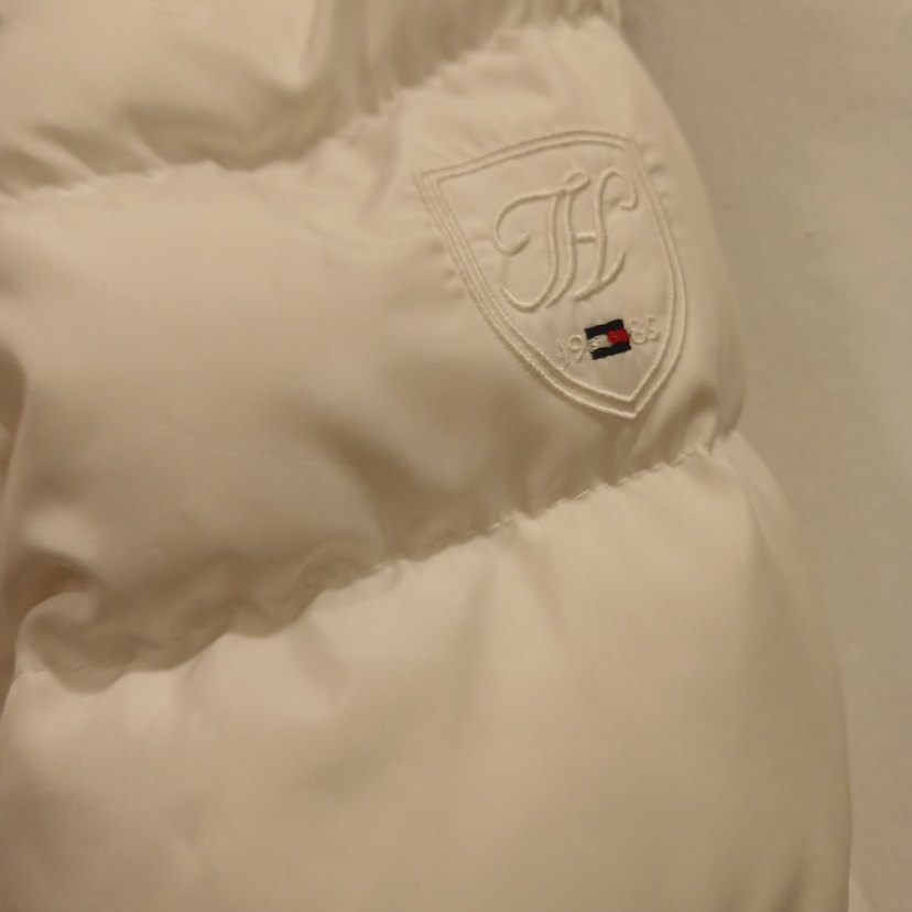 TOMMY HİLFİGER Kürk Detaylı Beyaz Kadın Kışlık Mont - Görsel 4