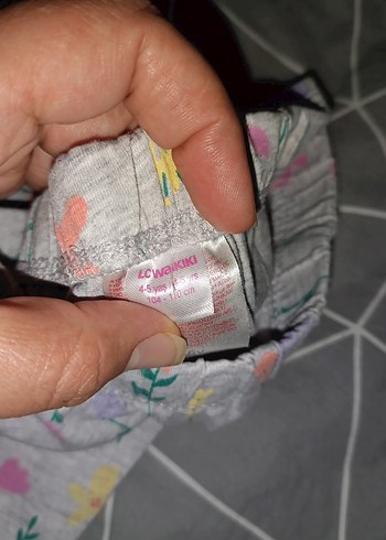 LC Waikiki Kız Çocuk Gri Çiçek Desenli pjama