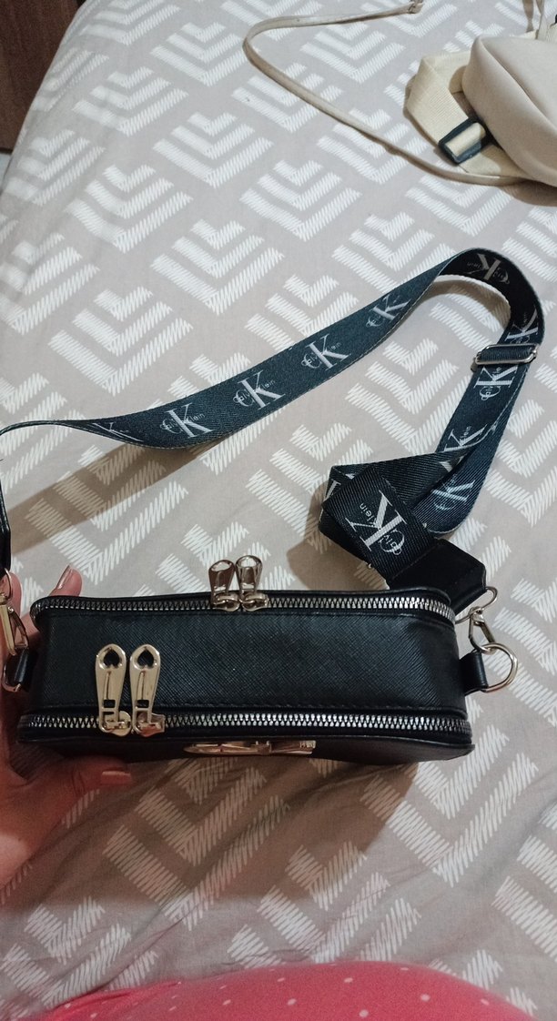 Kadın Siyah Deri Omuz Çantası CK Baskılı - Görsel 2