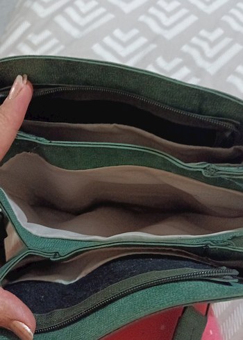 Zincir Detaylı Yeşil Kadın Çanta - Görsel 2