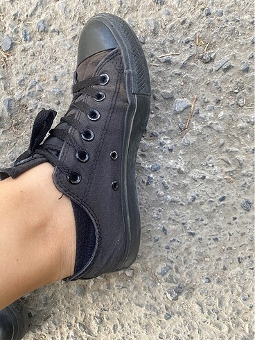 37,5 Beden siyah Renk Orjinal converse