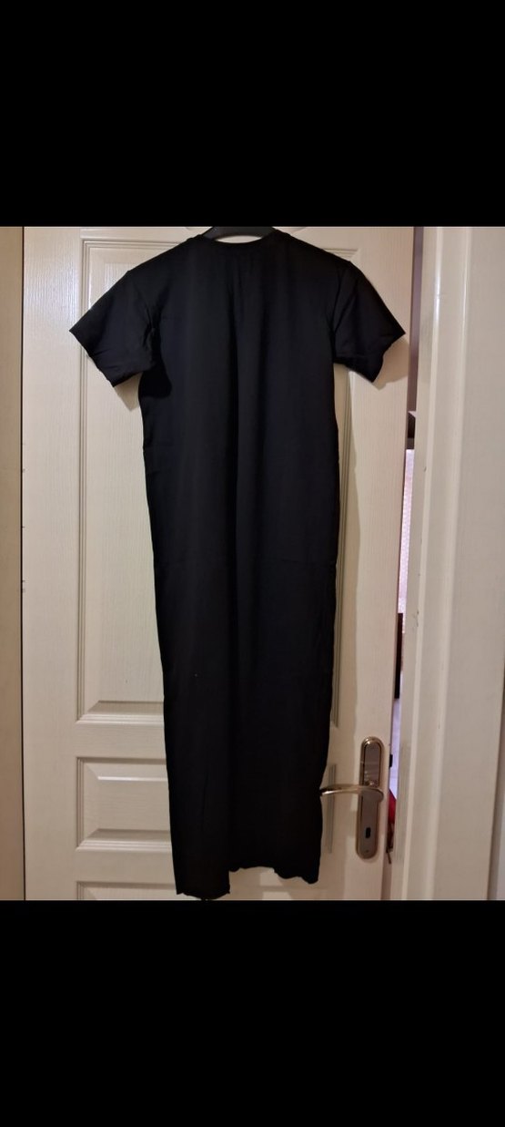 Siyah Baskılı Uzun Tişört Elbise - Görsel 4