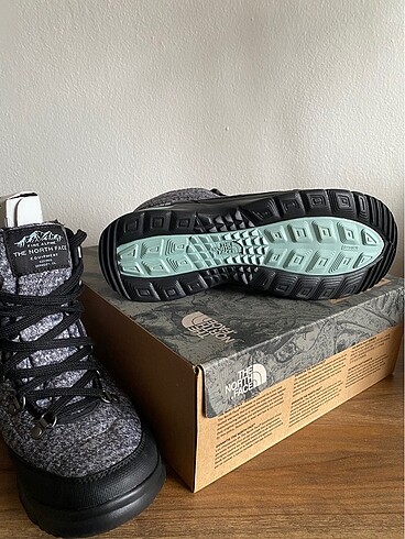 39 Beden çeşitli Renk The North Face Thermoball Lace II