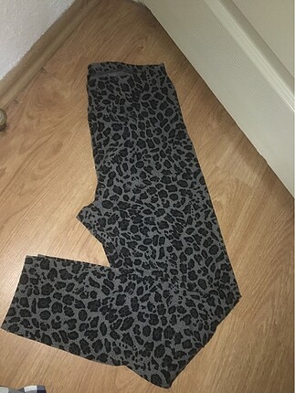Leopar desenli tayt