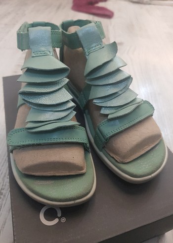 Ecco kız çocuk şık sandalet - Görsel 3