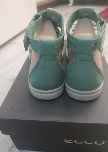 Ecco kız çocuk şık sandalet - Görsel 4