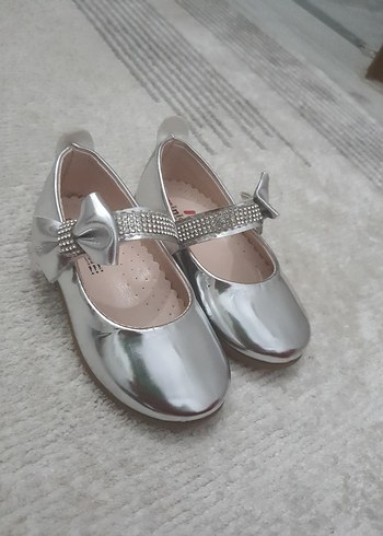 Kız Çocuk Gri Metalik Tokalı Babet - Görsel 3