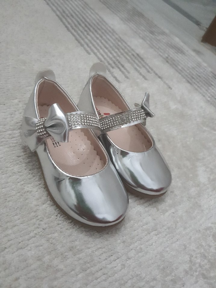 Kız Çocuk Gri Metalik Tokalı Babet - Görsel 3