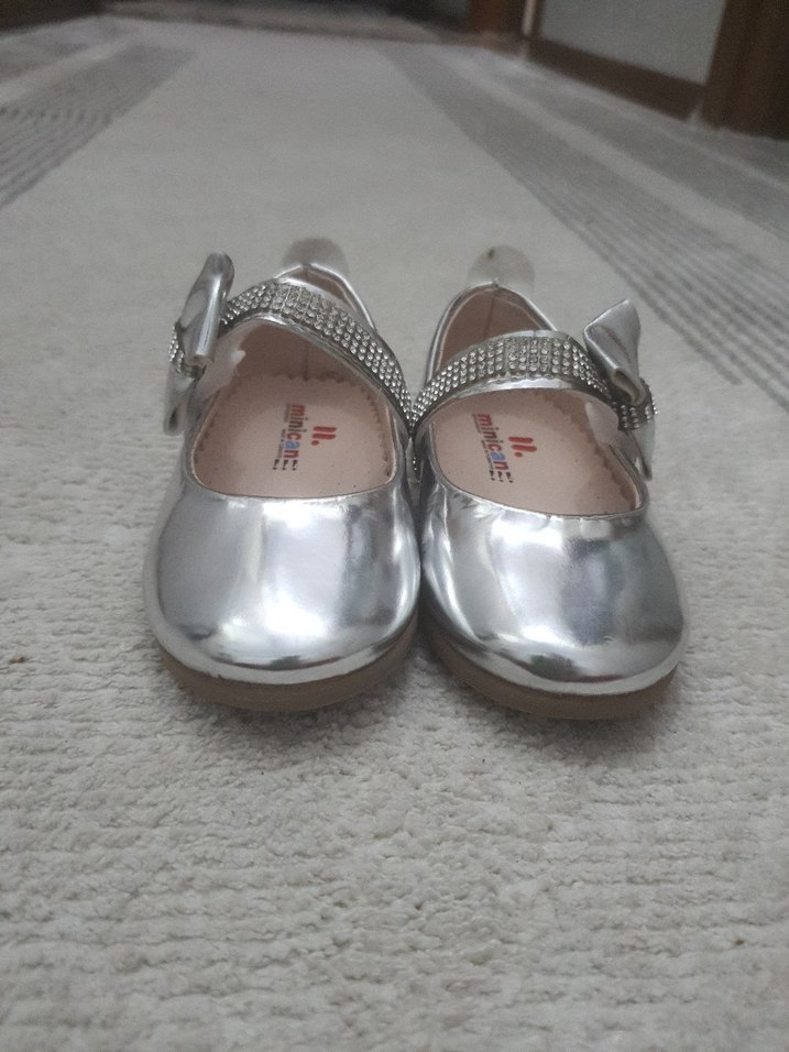 Kız Çocuk Gri Metalik Tokalı Babet - Görsel 4