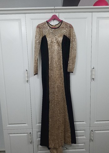 Altın Renkli Uzun Kollu Payetli Abiye Elbise - Görsel 8