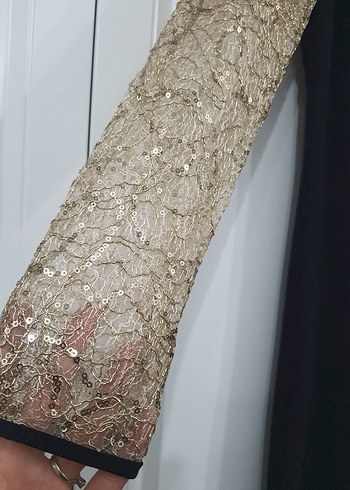 Altın Renkli Uzun Kollu Payetli Abiye Elbise - Görsel 12