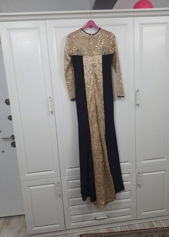 Altın Renkli Uzun Kollu Payetli Abiye Elbise - Görsel 5