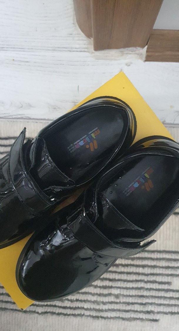 Erkek Çocuk Siyah Rugan Tokalı Ayakkabı - Görsel 3