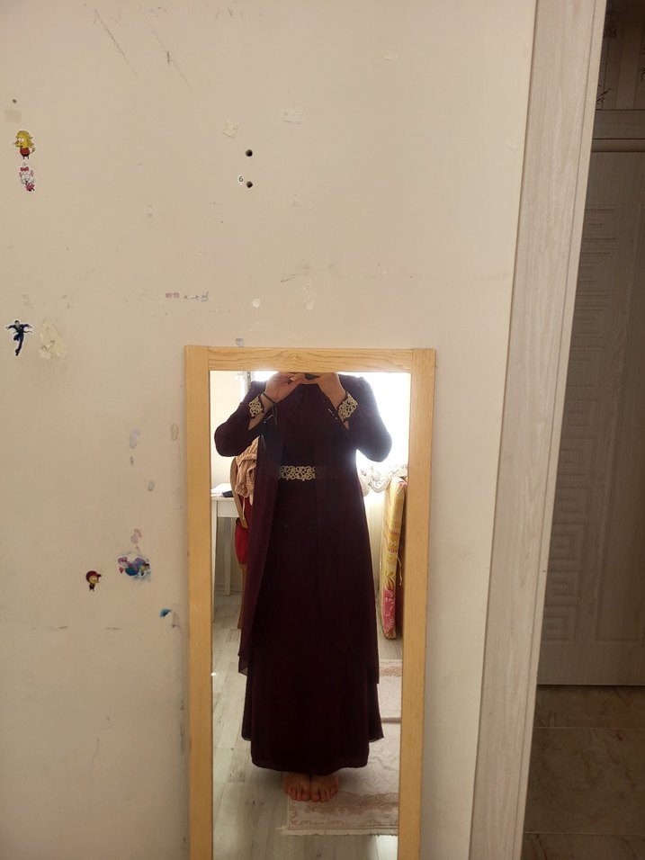 Bordo Uzun Kollu Drapeli Kadın Abiye - Görsel 3