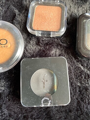 Beden Renk kiko tekli farlar, flormar far, inglot kas pudrasi