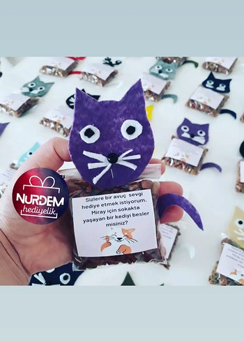 Renkli Kedi Figürlü Hediyelik Mama - Görsel 2