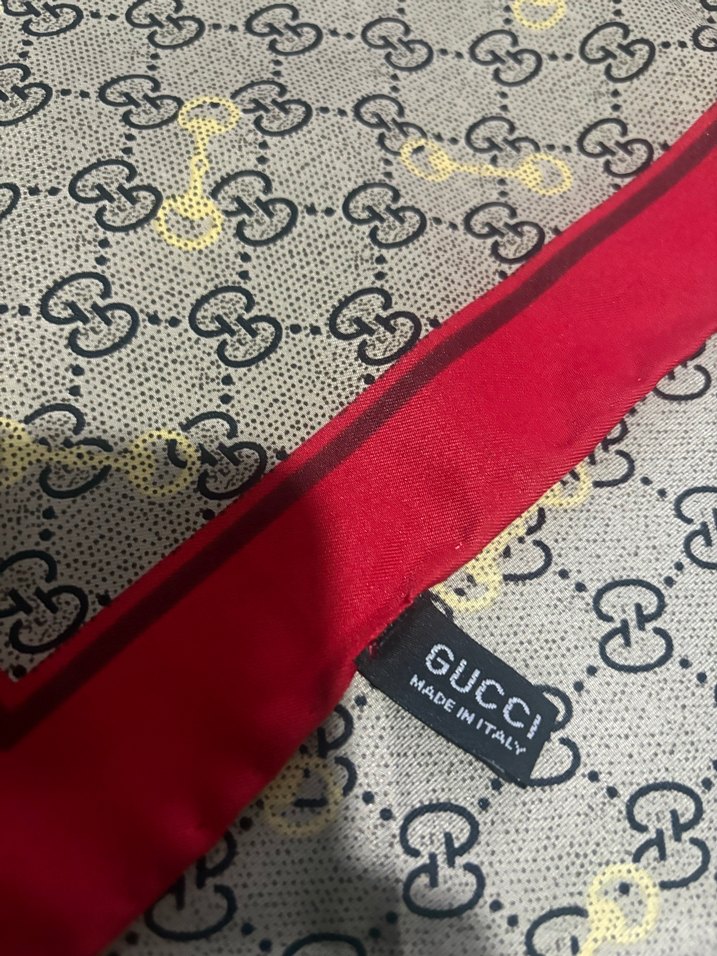 Gucci ithal eşarp - Görsel 2