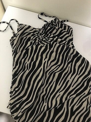Diğer Zebra desenli büzgülü elbise