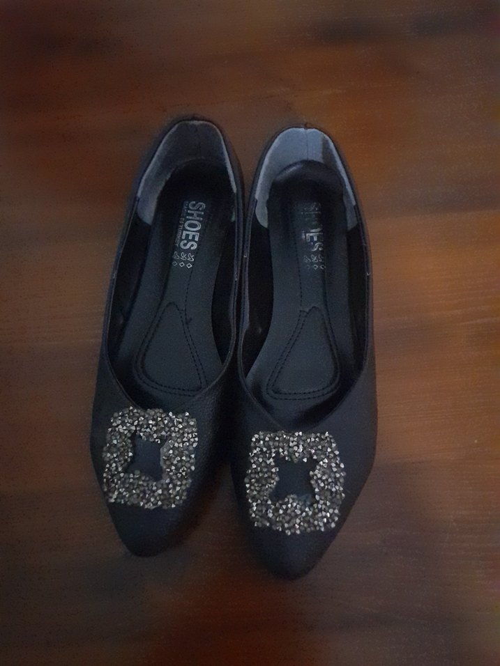 Siyah tokalı babet - Görsel 2