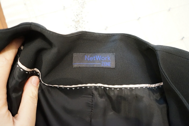 38 Beden network kol detaylı siyah ceket