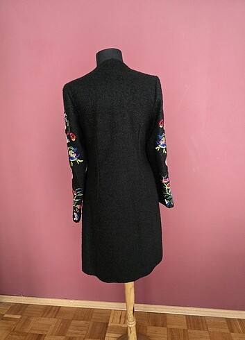 Nakışlı kaşe kaban - Görsel 5