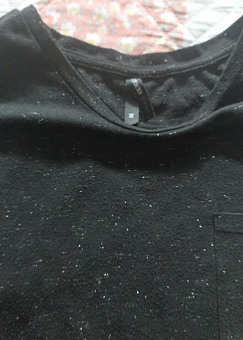 Siyah Parlak Kumaşlı Kısa Kollu Salaş Hamile Tişört - Görsel 3