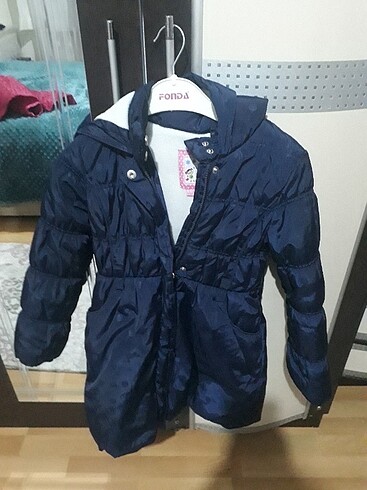 LC Waikiki Puan desenli lacivert çocuk montu