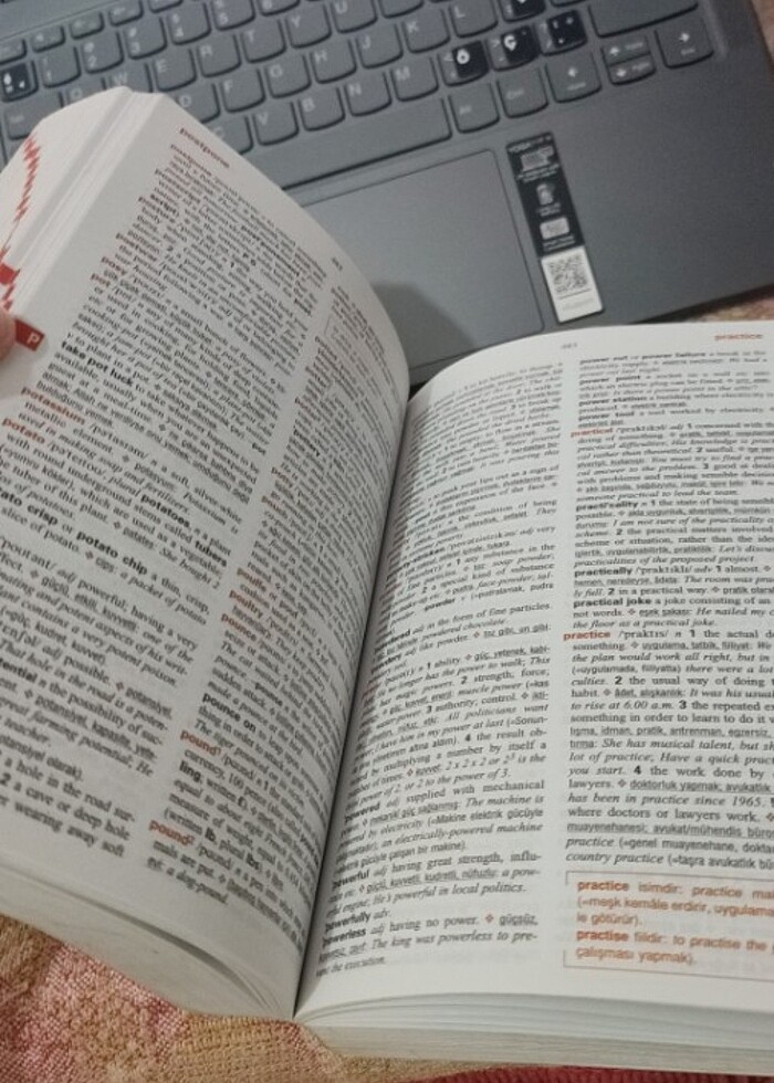 İngilizce öğrenci sözlüğü  - Görsel 2