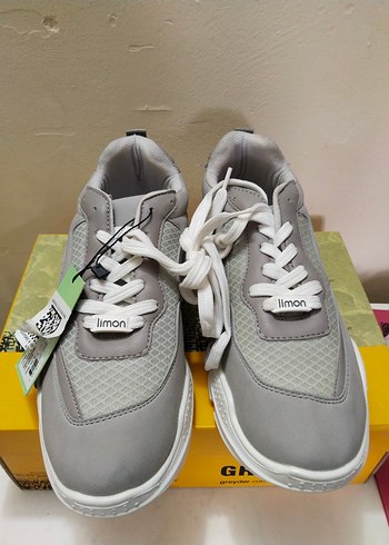 Limon Company Boyner Limon Company 38 Numara Gri Beyaz Bagcikli Sneaker