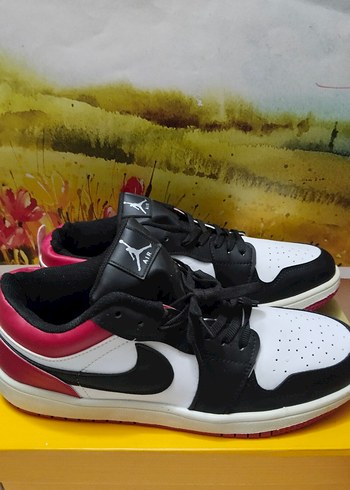 Nike 42 No İthal Urun Nike Air Jordan 1 Low Siyah Beyaz Pembe Sneaker
