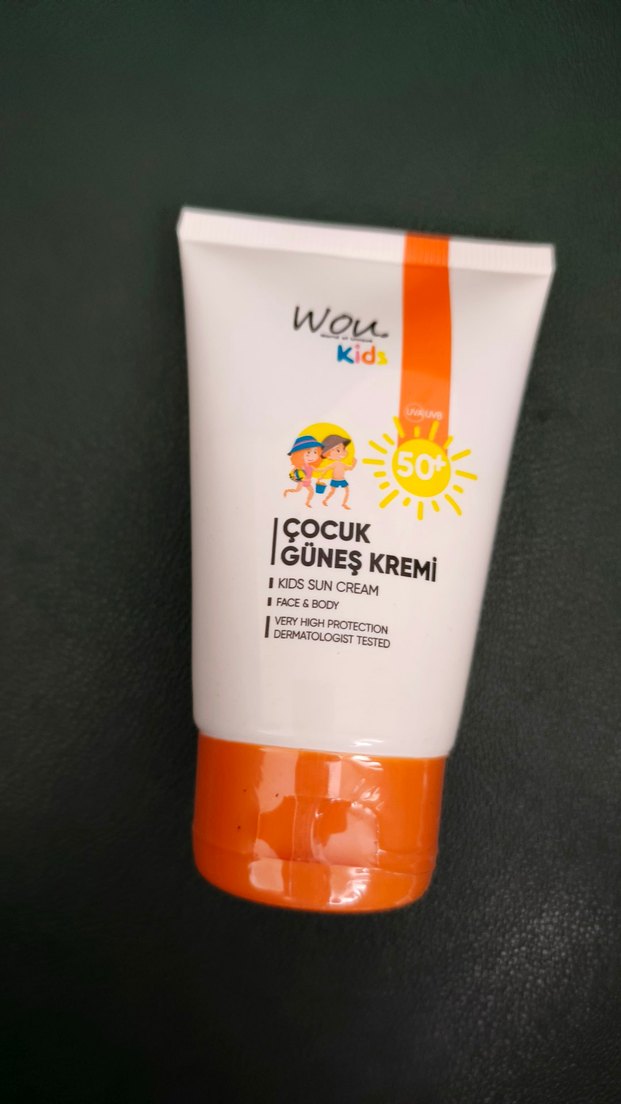WOU Kids Çocuk Güneş Kremi SPF50+ 50ml - Görsel 2