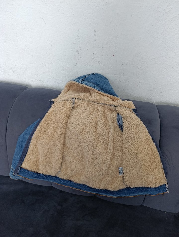 Kapüşonlu Nakışlı Erkek Çocuk Kot Ceket - Görsel 3