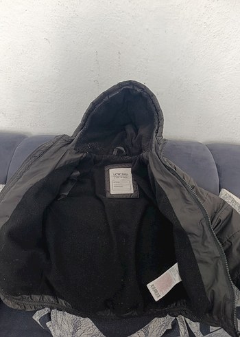 Kapüşonlu Siyah Erkek Çocuk Mont - Görsel 3