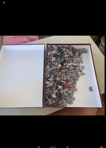 1000 Parça Kırmızı Temalı Puzzle - Görsel 6