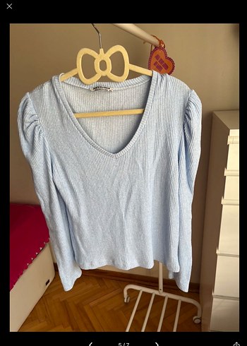 Mavi V Yakalı Kadın Kazak - Görsel 3