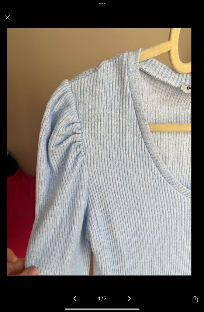 Mavi V Yakalı Kadın Kazak - Görsel 5