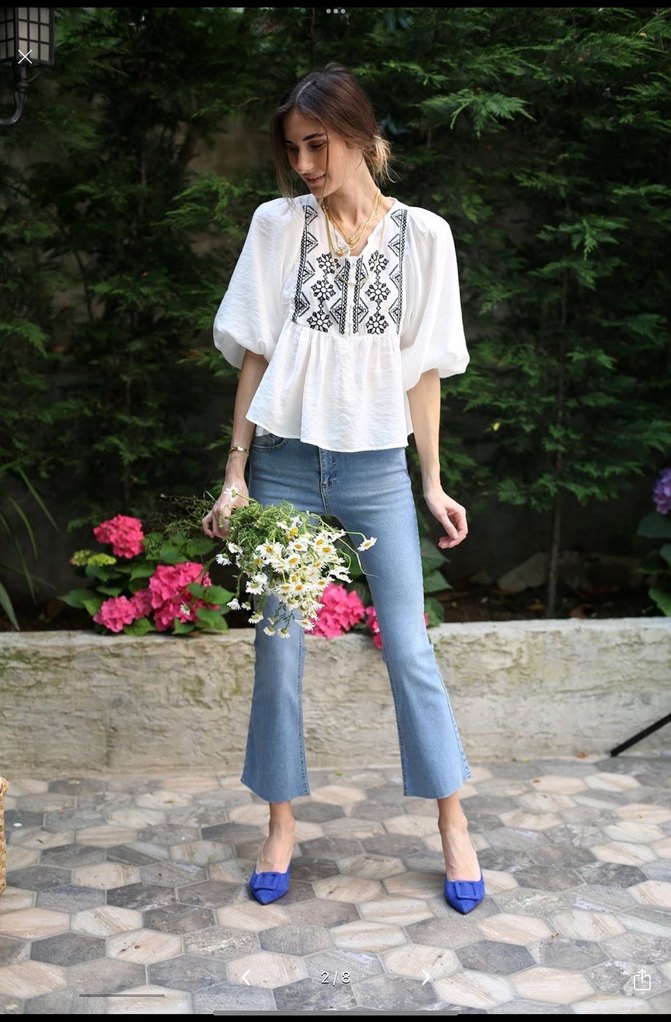 Nakışlı Balon Kollu Beyaz Bluz - Görsel 2