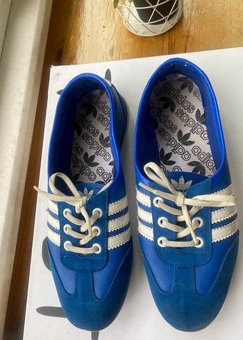 40 Beden mavi Renk Adidas spor ayakkabı