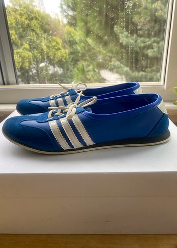 Adidas spor ayakkabı